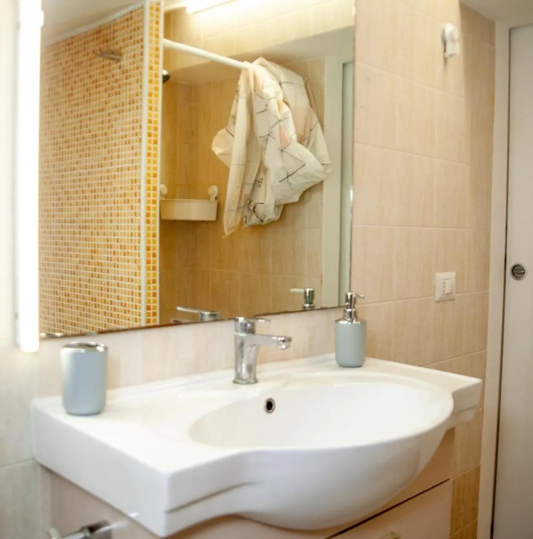 Magenta Terrione 2 Apartment Rome